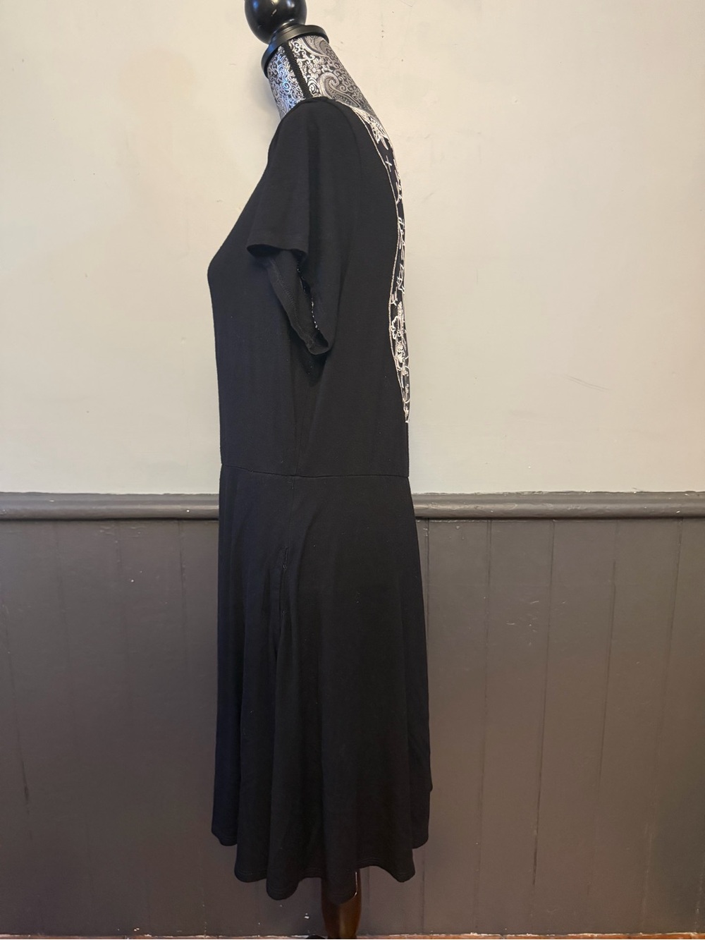 Black Scoop-Neck Mini Dress with Pockets and Sheer Detailed Moon Phase Back - Picture 3 of 8